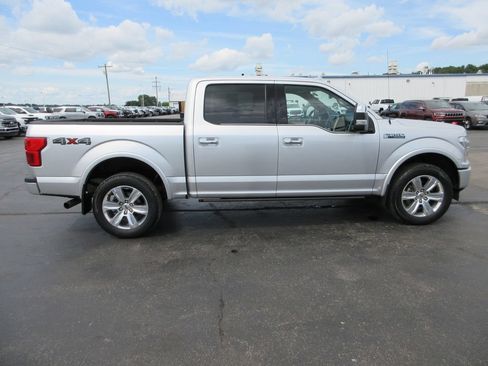 Used 2019 Ford F150 Platinum w/ Equipment Group 701A Luxury AWD/4WD image 5