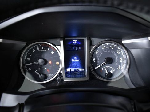 Used 2022 Toyota Tacoma SR5 image 26