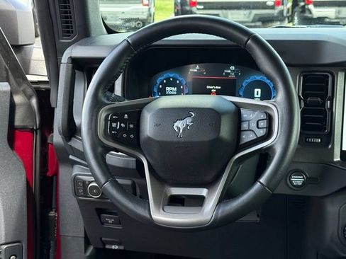 Certified 2025 Ford Bronco Badlands AWD/4WD image 8