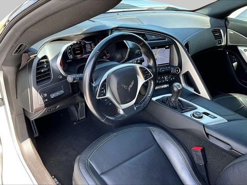 Used 2018 Chevrolet Corvette Grand Sport RWD image 17