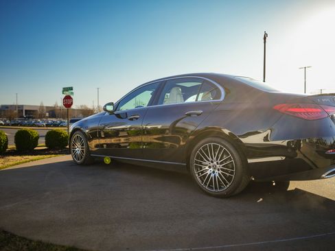 New 2026 Mercedes-Benz C 300 4MATIC Sedan image 8