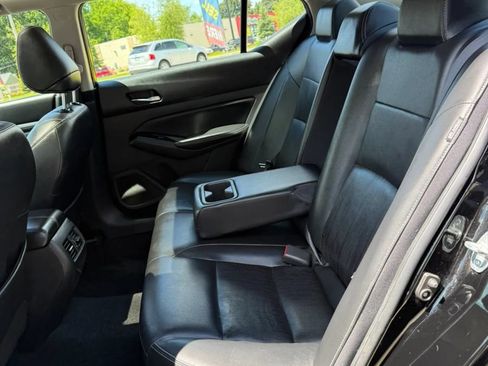 Used 2020 Nissan Altima 2.5 SL FWD image 12