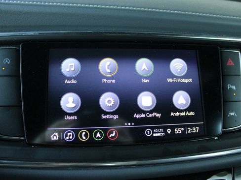 Used 2024 Buick Enclave Premium image 35