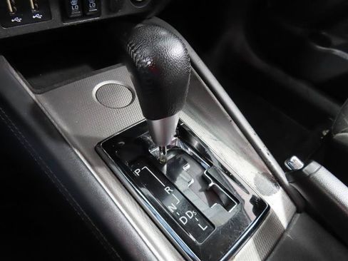Used 2020 Mitsubishi Outlander Sport SE FWD image 18