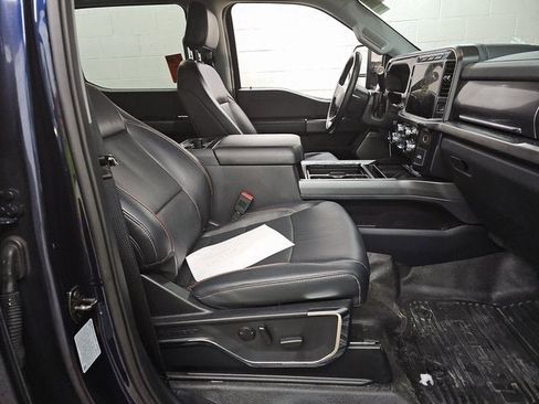 Used 2023 Ford F350 Lariat w/ Chrome Package image 8