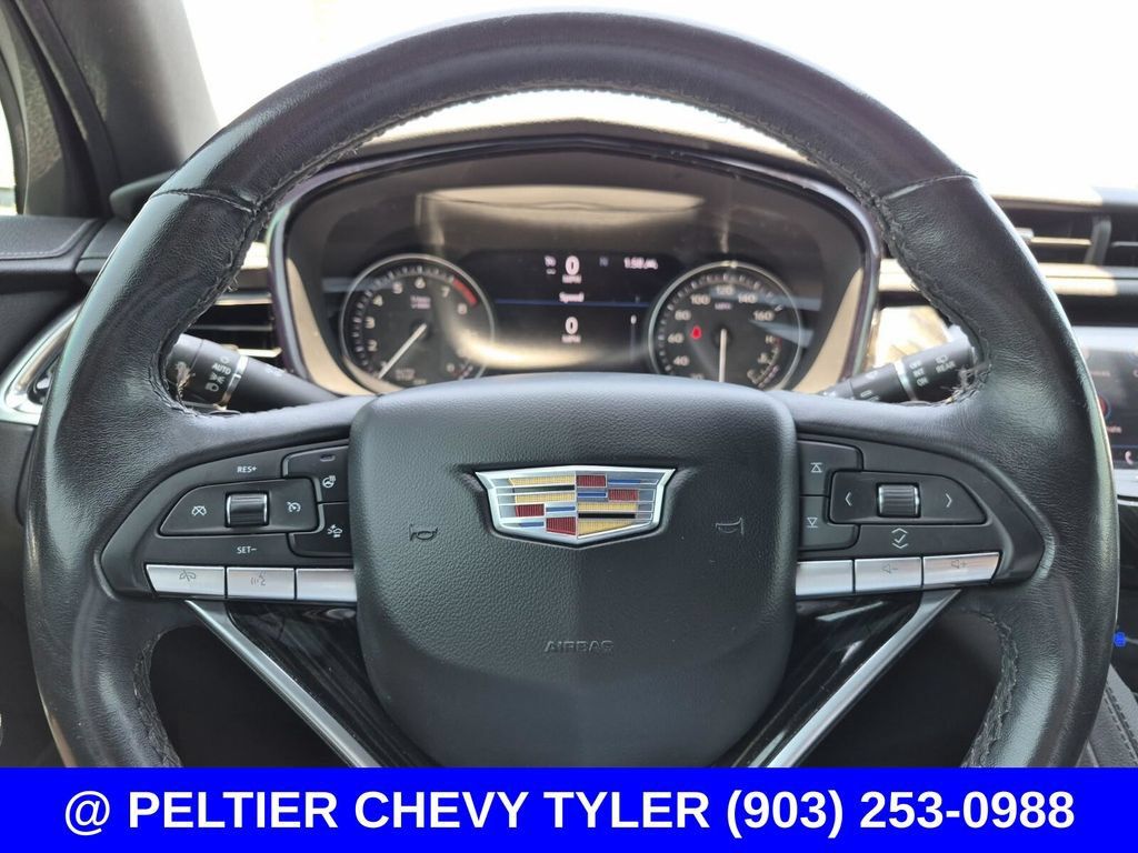 Used 2021 Cadillac XT6 Premium Luxury FWD image 19