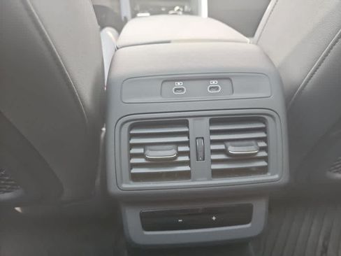 Used 2025 Audi Q5 Premium Plus w/ Premium Plus AWD/4WD image 17