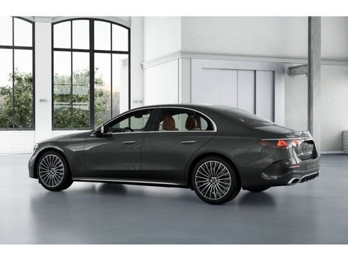 New 2027 Mercedes-Benz E 450 4MATIC Sedan image 31