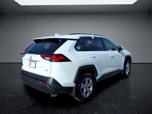 Used 2023 Toyota RAV4 XLE w/ XLE Grade Weather Package FWD image 3