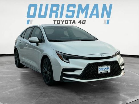 New 2026 Toyota Corolla SE image 9