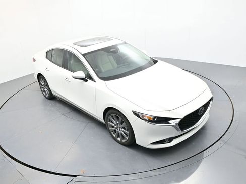 Used 2025 MAZDA MAZDA3 s image 17