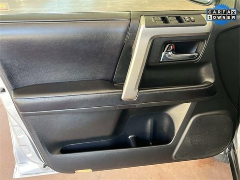 Used 2018 Toyota 4Runner SR5 image 24