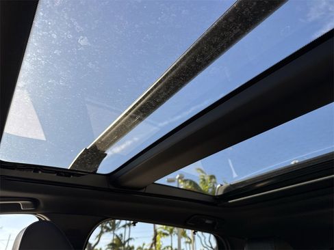 Used 2025 MAZDA CX-70 3.3 Turbo S w/ Premium Package image 53