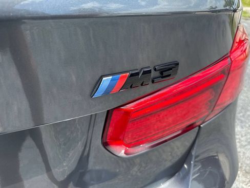 Used 2018 BMW M3 RWD image 14