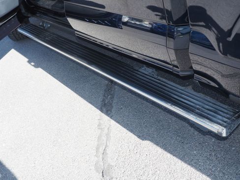 Used 2022 Ford F150 Platinum w/ Equipment Group 701A High image 11