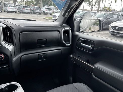 Used 2021 Chevrolet Silverado 1500 LT image 16