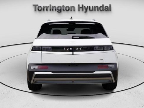 New 2025 Hyundai Ioniq 5 SEL image 5
