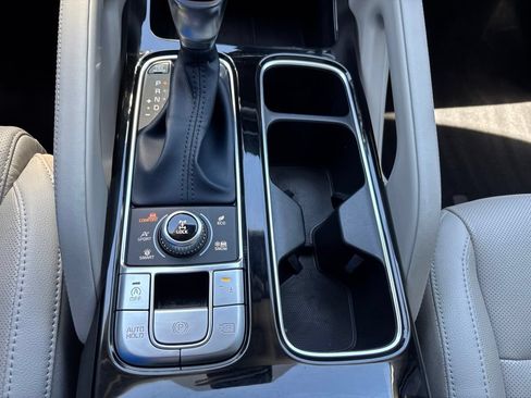 Used 2024 Kia Telluride SX w/ Towing Package AWD/4WD image 31