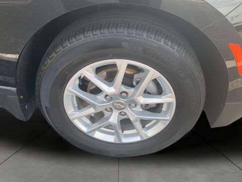 Certified 2024 Chevrolet Equinox LS FWD image 24