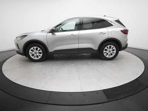 Used 2023 Ford Escape Active image 24