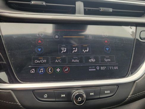 Used 2021 Buick Encore GX Select w/ Sport Touring Package FWD image 22
