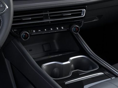 New 2026 Chevrolet Traverse LT w/ Driver Confidence Package FWD image 23