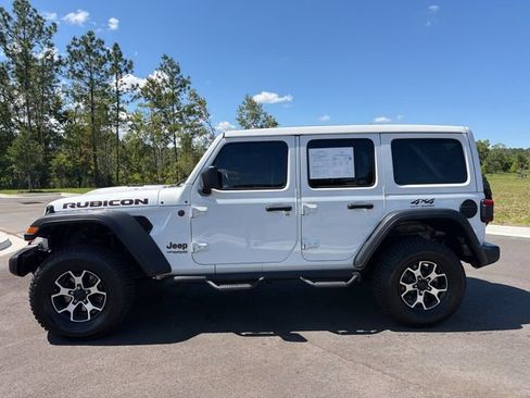 Used 2020 Jeep Wrangler Unlimited Rubicon AWD/4WD image 2