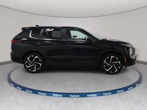 Used 2024 Mitsubishi Outlander SE AWD/4WD image 5
