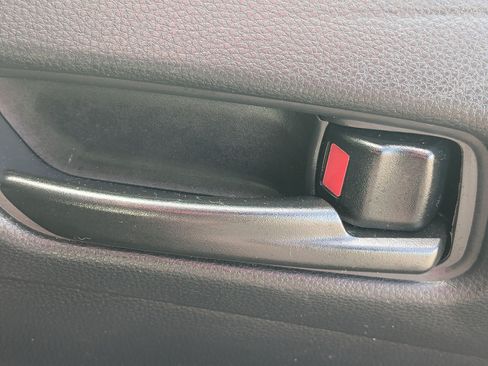 Certified 2025 Toyota Corolla LE FWD image 32