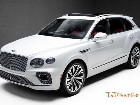 Used 2021 Bentley Bentayga AWD/4WD image 1
