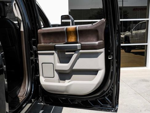 Used 2018 Ford F350 Limited w/ FX4 4x4 Off Road Package image 50