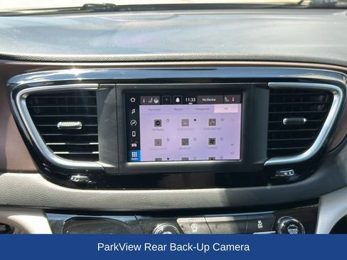 Used 2023 Chrysler Voyager LX FWD image 10
