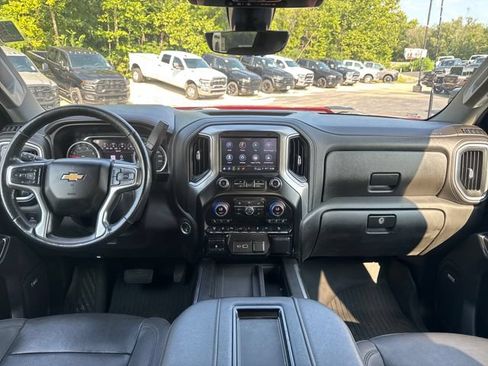 Used 2022 Chevrolet Silverado 2500 LTZ w/ LTZ Premium Package AWD/4WD image 27