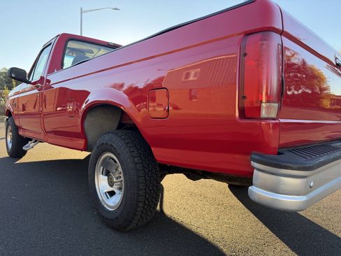 Used 1996 Ford F150 2WD Regular Cab image 15