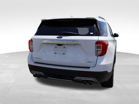 Used 2023 Ford Explorer Platinum AWD/4WD image 17