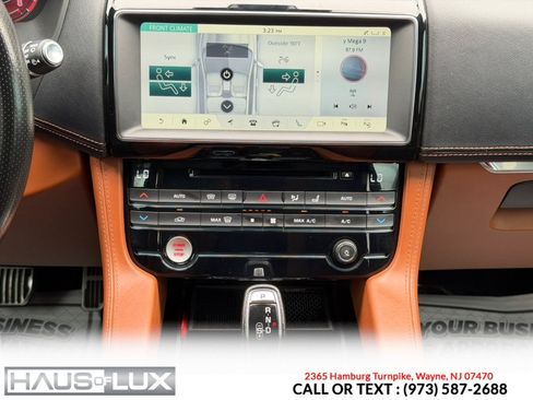 Used 2019 Jaguar F-PACE SVR AWD/4WD image 20