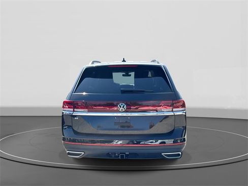 New 2026 Volkswagen Atlas SE image 4