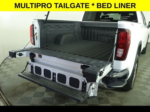 Used 2023 GMC Sierra 1500 SLE AWD/4WD image 8
