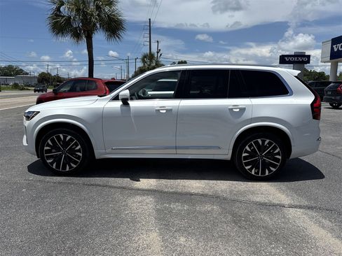 New 2026 Volvo XC90 B6 Core w/ Protection Package image 2