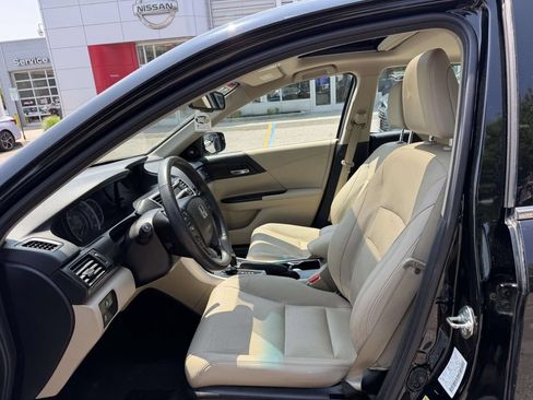 Used 2015 Honda Accord EX-L image 14