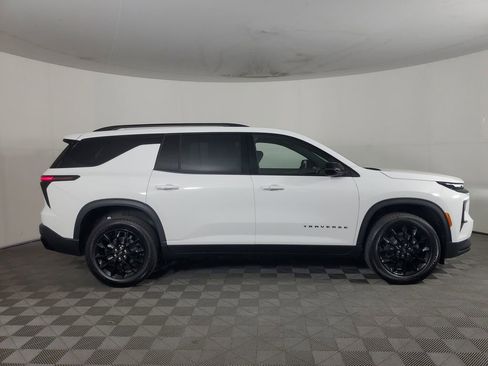 New 2026 Chevrolet Traverse LT w/ Midnight/Sport Edition FWD image 3