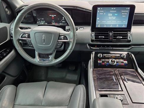 Used 2019 Lincoln Navigator Reserve w/ Cargo Package AWD/4WD image 19