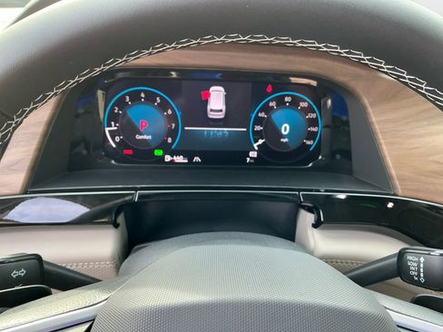 New 2026 Volkswagen Atlas SE image 11