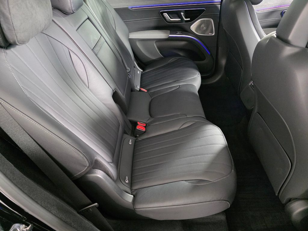 Certified 2023 Mercedes-Benz EQS 580 4MATIC SUV image 26