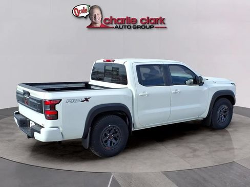 New 2026 Nissan Frontier Pro-X w/ Pro-X Convenience Package RWD image 5