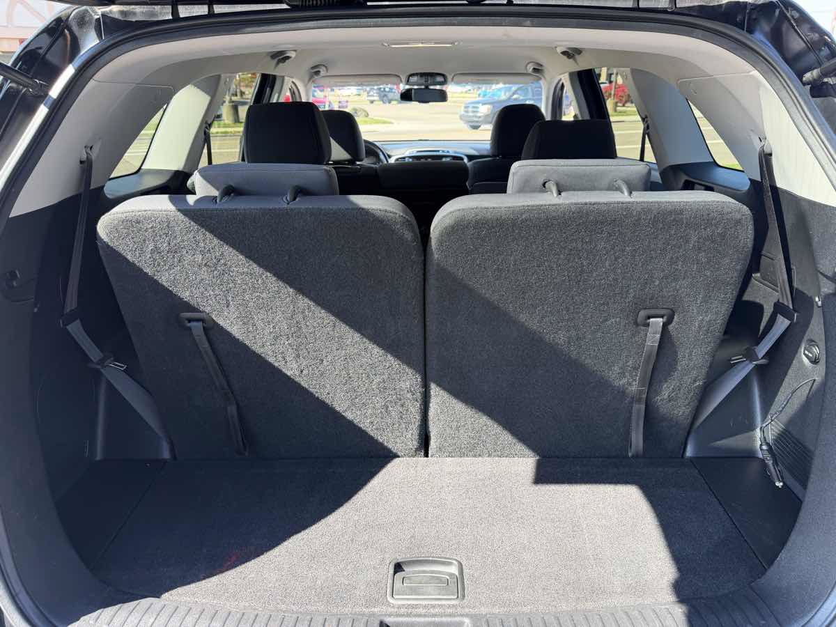 Used 2019 Kia Sorento AWD w/ LX Convenience Package image 16