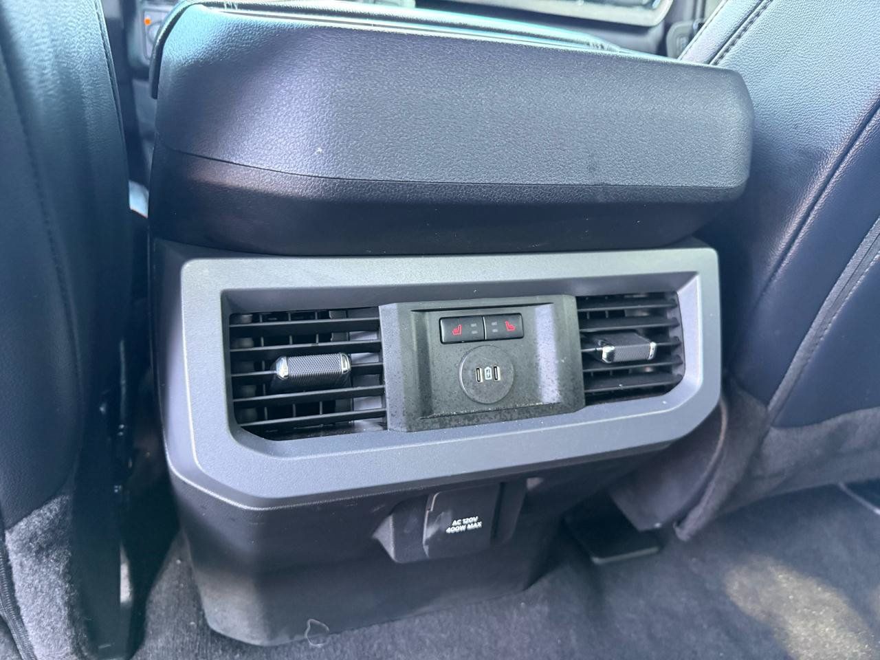 Used 2025 Ford F250 Lariat AWD/4WD image 19