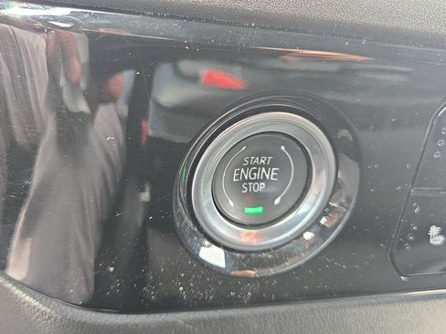 Used 2024 GMC Sierra 1500 Elevation AWD/4WD image 9