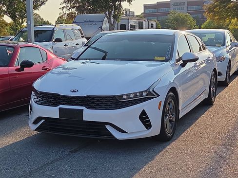 Used 2021 Kia K5 LXS AWD/4WD image 2