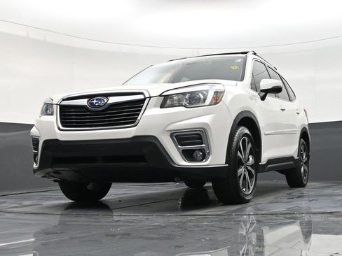 Used 2019 Subaru Forester Limited image 28